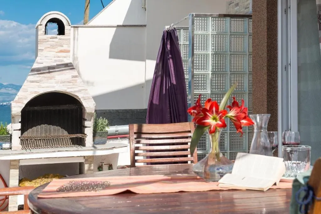 Apartment In Arbanija With Sea View, Terrace, Air Conditioning, Wifi 5138-2 Traù Croazia